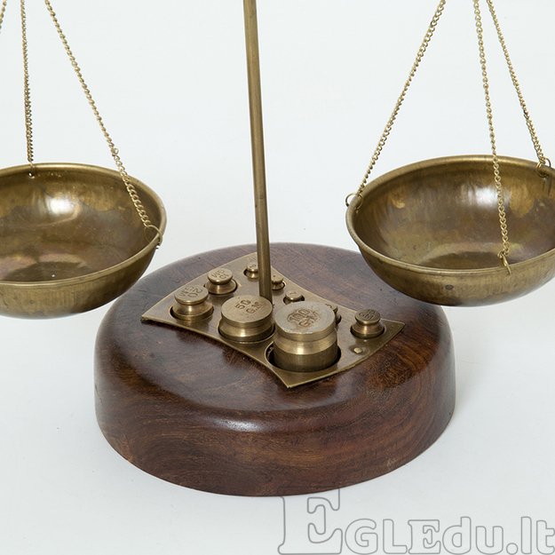 Svarstyklės žalvarinės 1